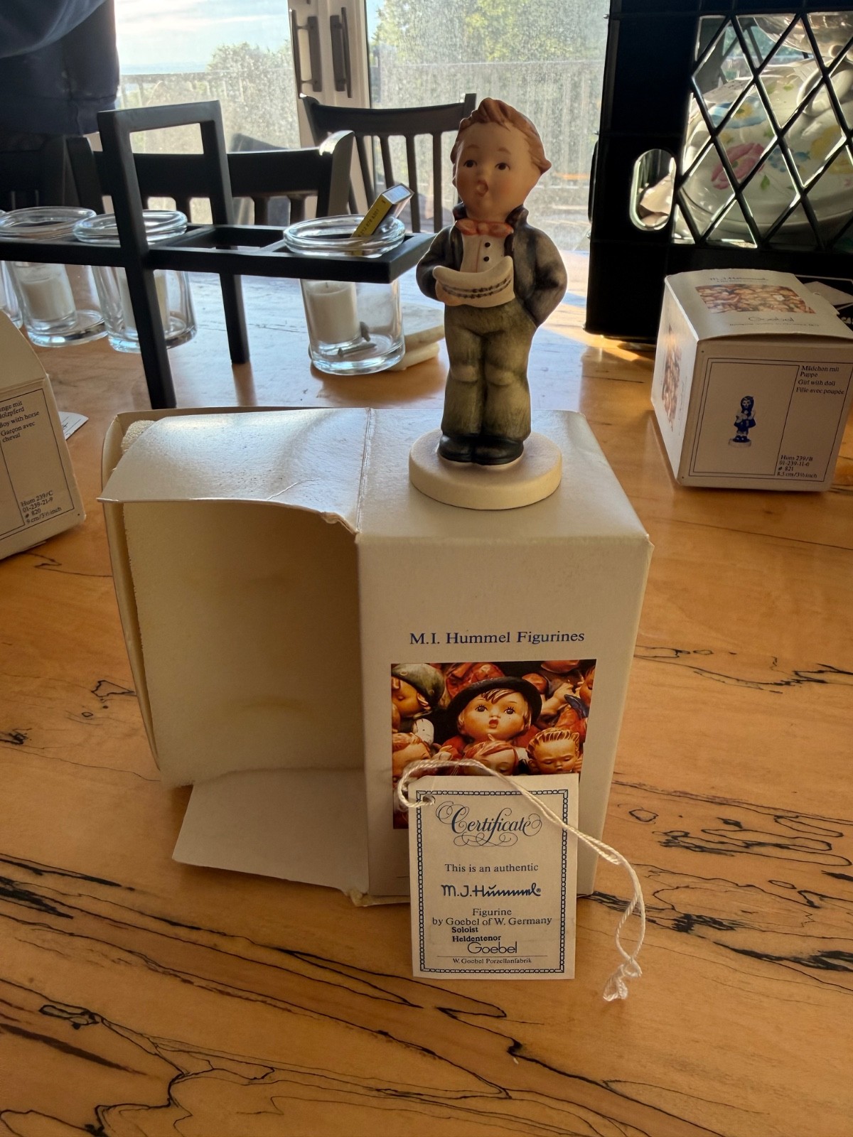 Original vintage Goebel Hummel 1985 box Soloist Figurine #407