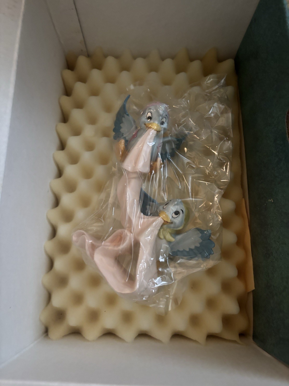 WDCC Disney Cinderella Birds Tie A Sash Around It Sculpture Figurine COA BOX
