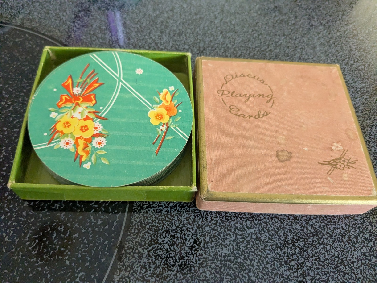 Antique 1930's DISCUS Round Playing Cards Complete Deck No Jokers Green Flower