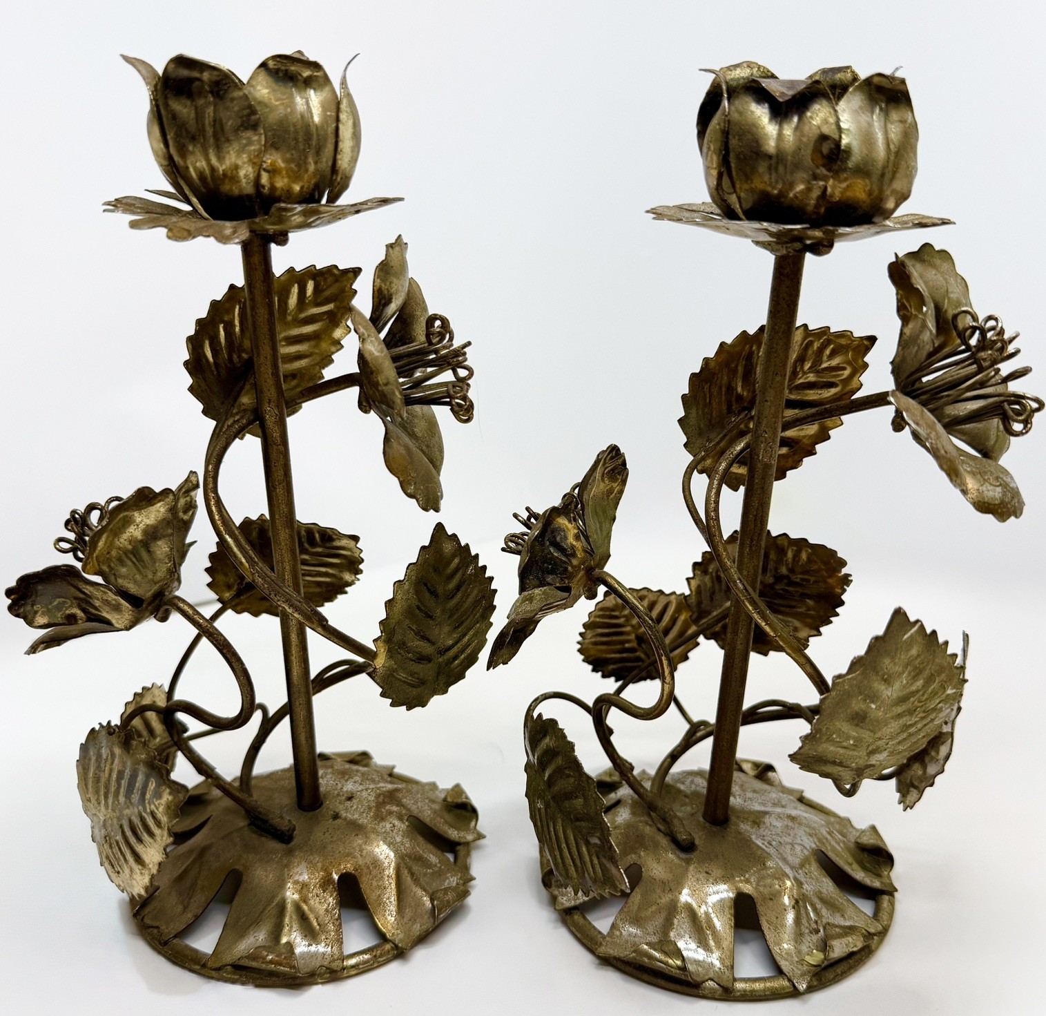 VTG 1950s Pair (2) Italy Gold Gilt Floral Candle Holders Hollywood Regency 8.5” VTG 1950s Pair (2) Italy Gold Gilt Floral Candle Holders Hollywood Regency 8.5”
