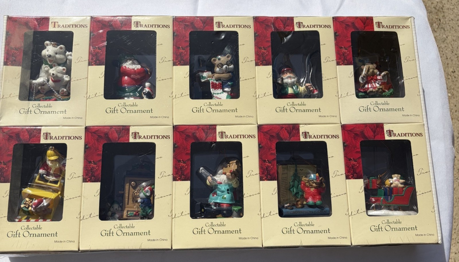 Traditions Collectable Gift Ornament Set of 10 Christmas Poinsettia Box Vintage 