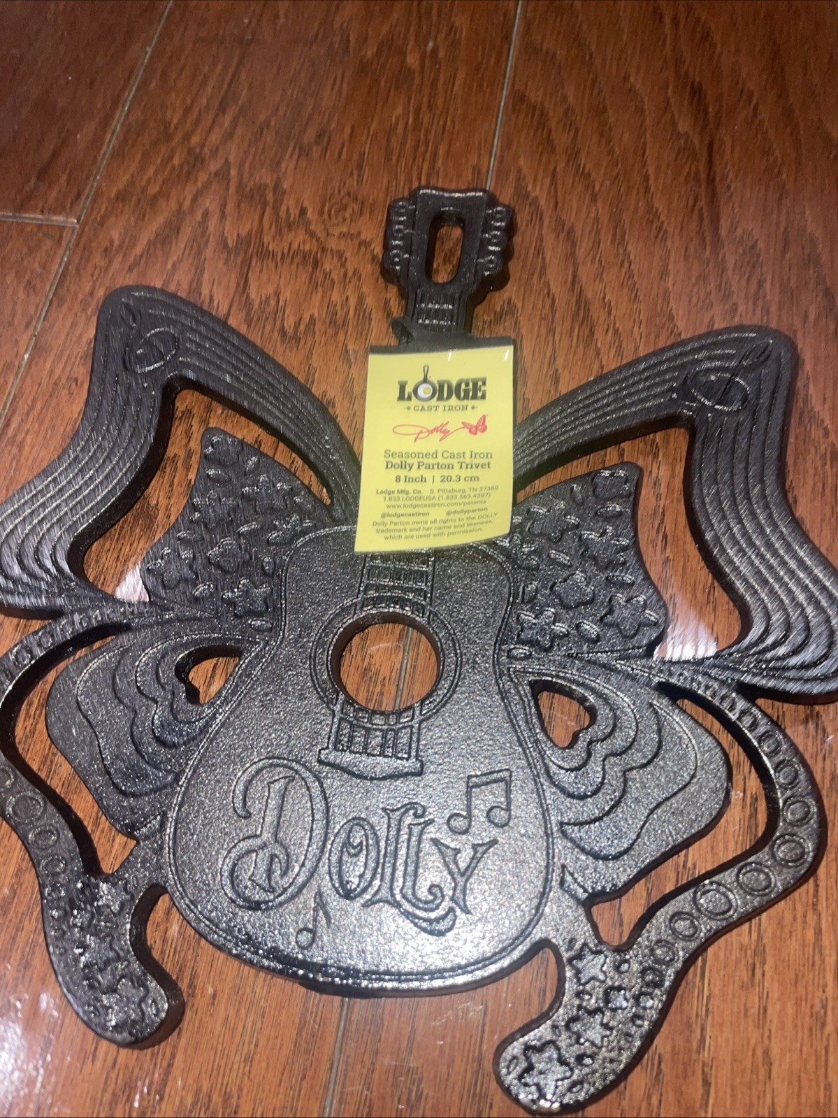 Lodge Seasoned Cast Iron Dolly Parton Trivet New with Tag Lodge Seasoned Cast Iron Dolly Parton Trivet New with Tag