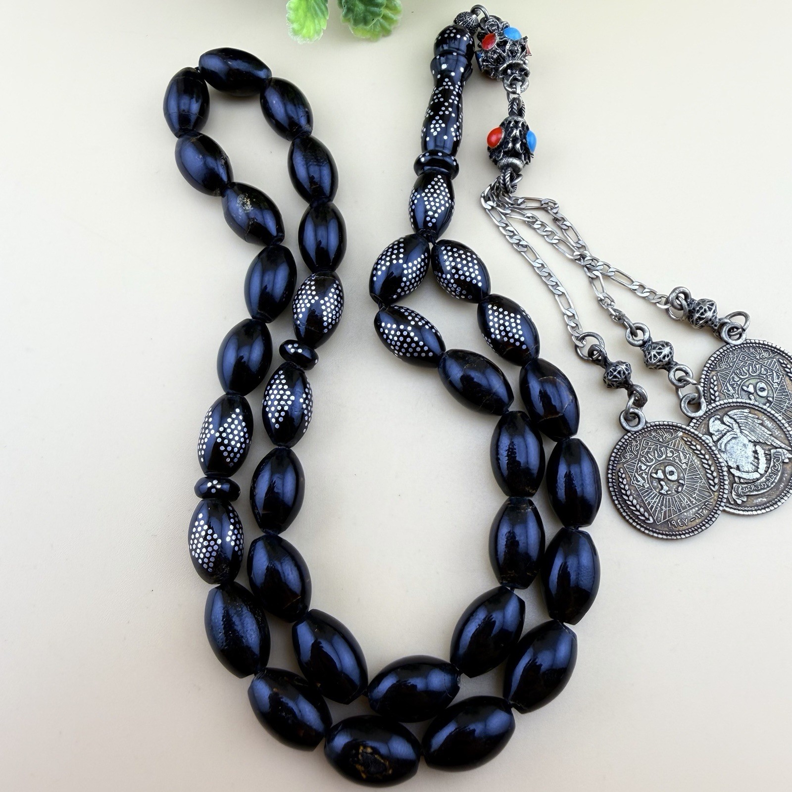 Handmade Yusur 33-bead Islamic Prayer Rosary Tasbih مسباح سبحة يسر مطعم فضة Handmade Yusur 33-bead Islamic Prayer Rosary Tasbih مسباح سبحة يسر مطعم فضة