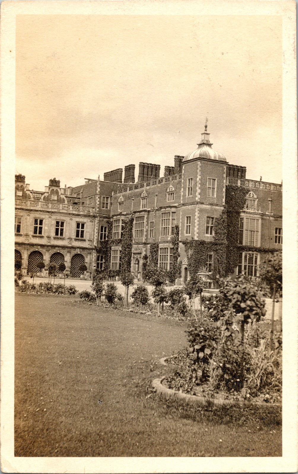 1909 Salisbury England Hatfield House RPPC Gallipolis Ohio Edward VII