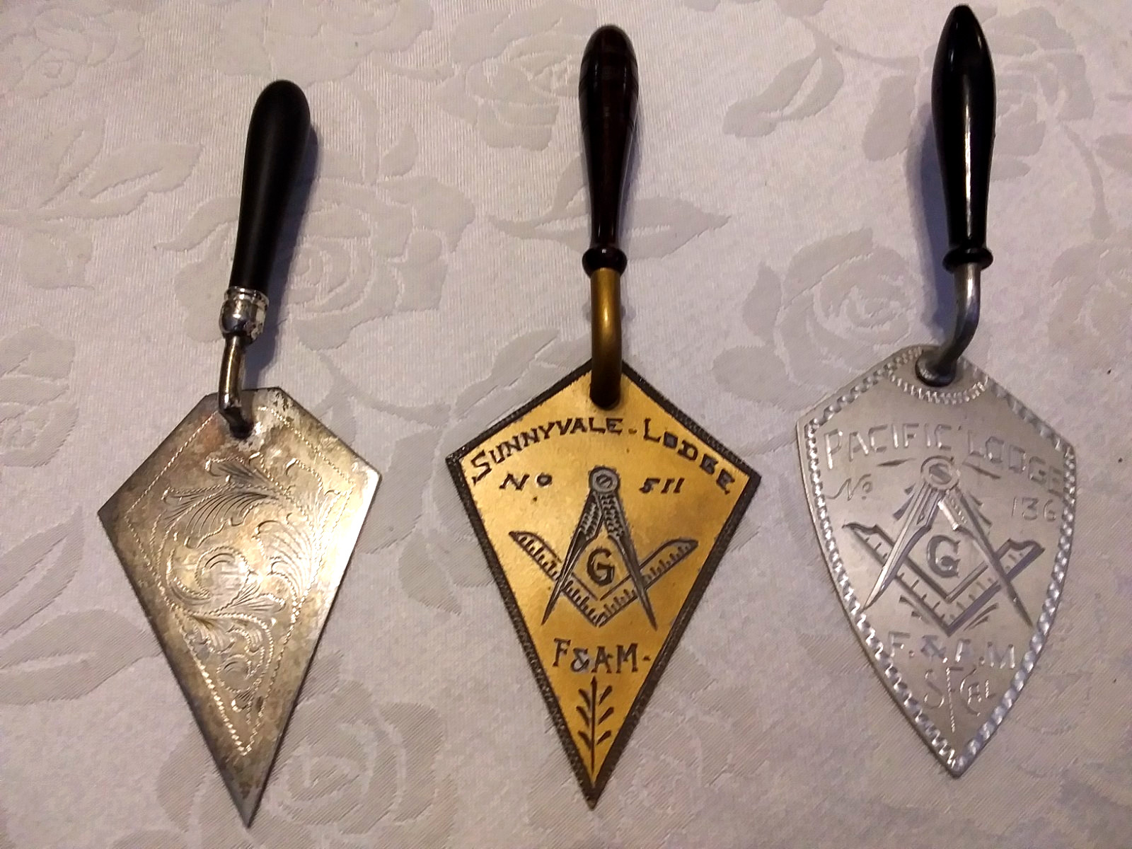 Vtg Freemason lot 1905-43 ceremonial silvered trowels rare historic memorabilia