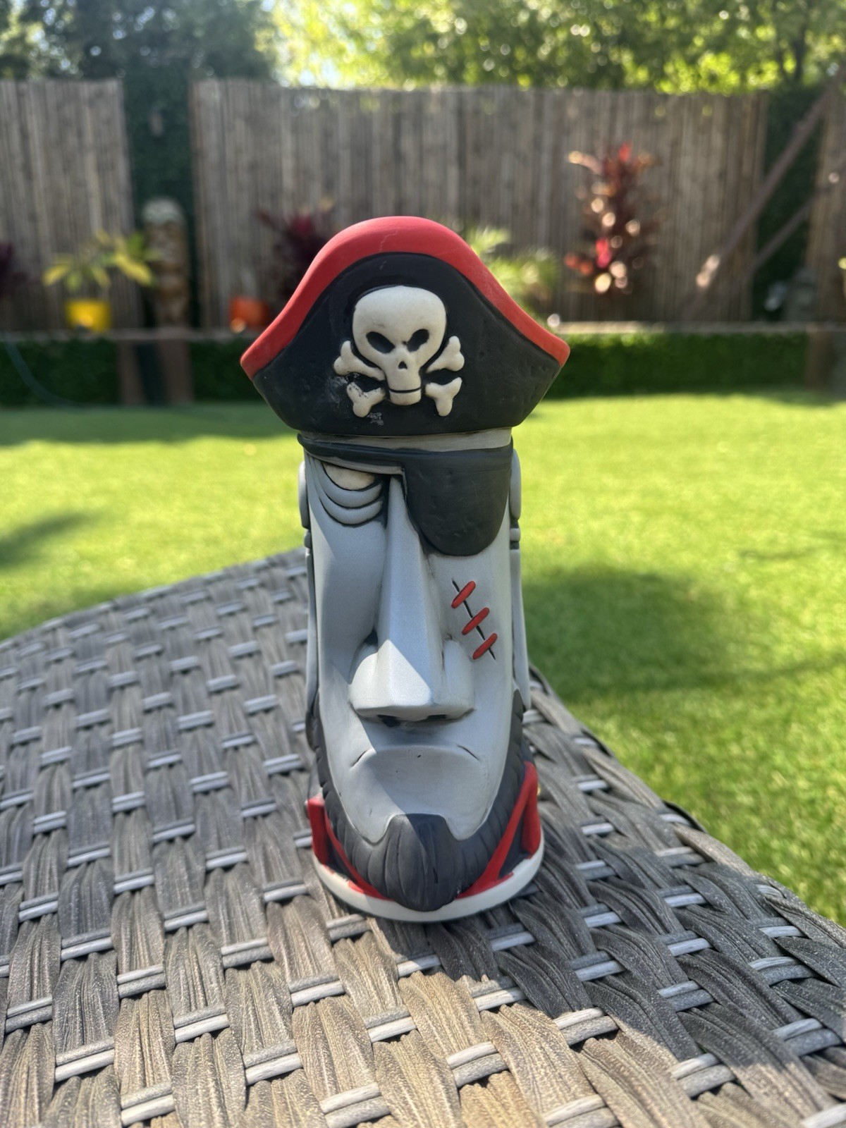 CAP'N MOAI TIKI MUG DEREK YANIGER TIKI FARM RELEASE PARTY Exclusive Signed CAP'N MOAI TIKI MUG DEREK YANIGER TIKI FARM RELEASE PARTY Exclusive Signed