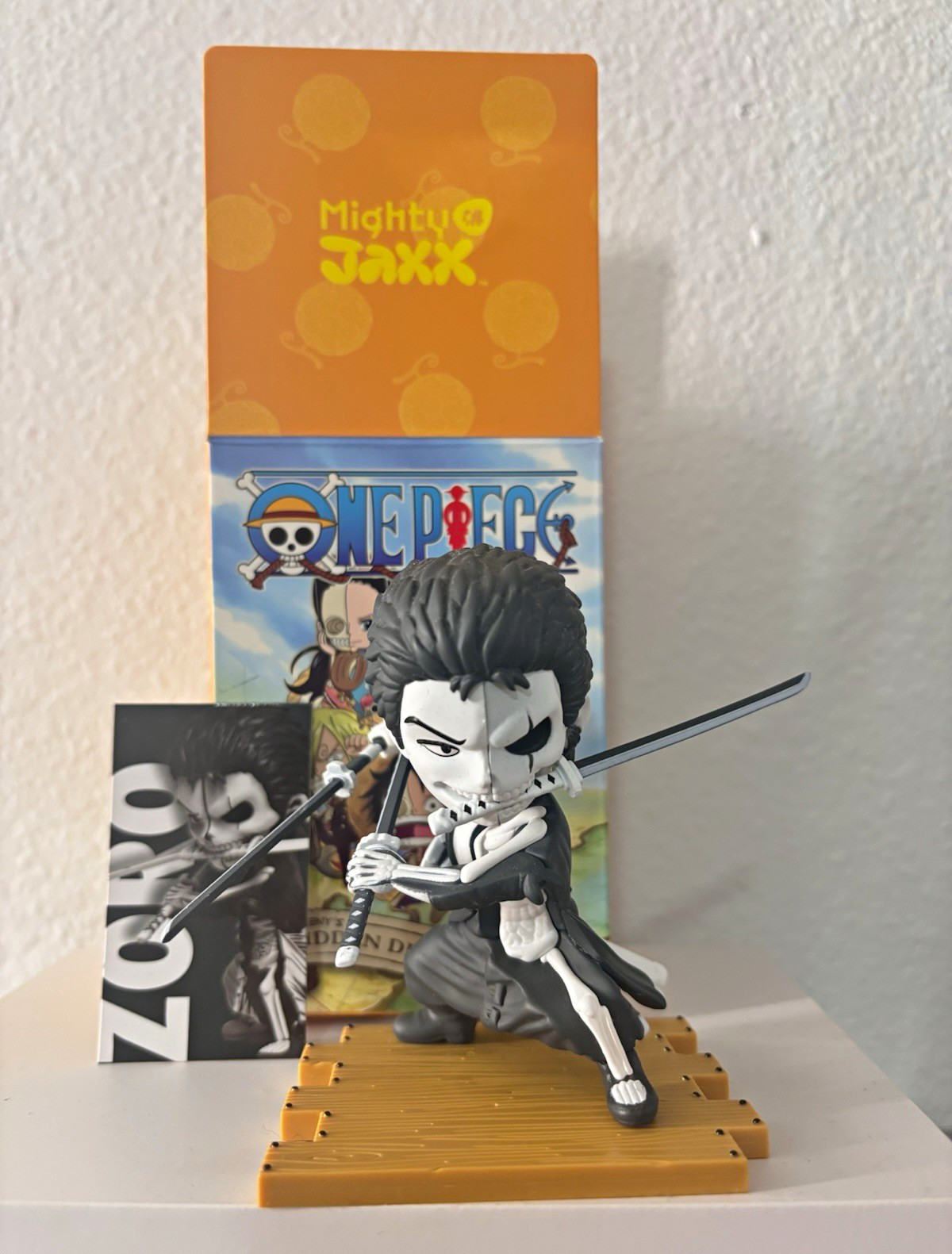 Mighty Jaxx One Piece Roronoa Zoro Rare Figurine Anime & Manga Collectible