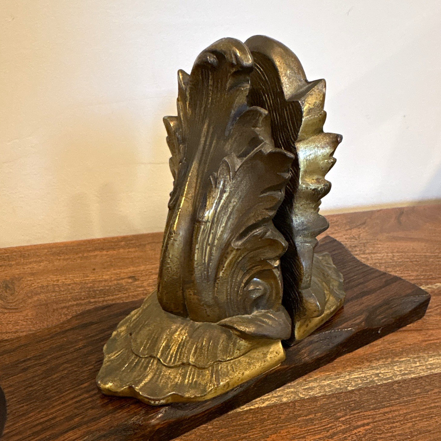 Vintage Pair Heavy Brass Acanthus Leaf Bookends, MCM Hollywood Regency Art  Deco