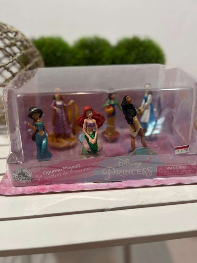 Disney Princess Figurine Playset 6-Piece Disney Princess Figurine Playset 6-Piece