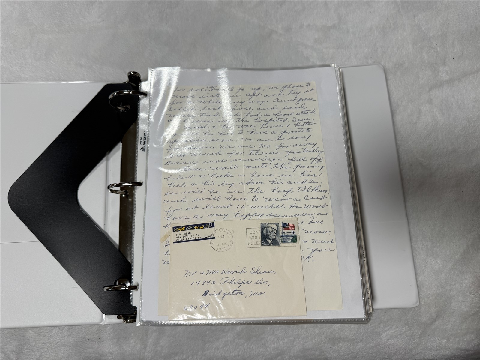VINTAGE 1970'S HANDWRITTEN LETTERS TO ADULT KIDS FROM PARENTS 94 TOTAL IN BINDER