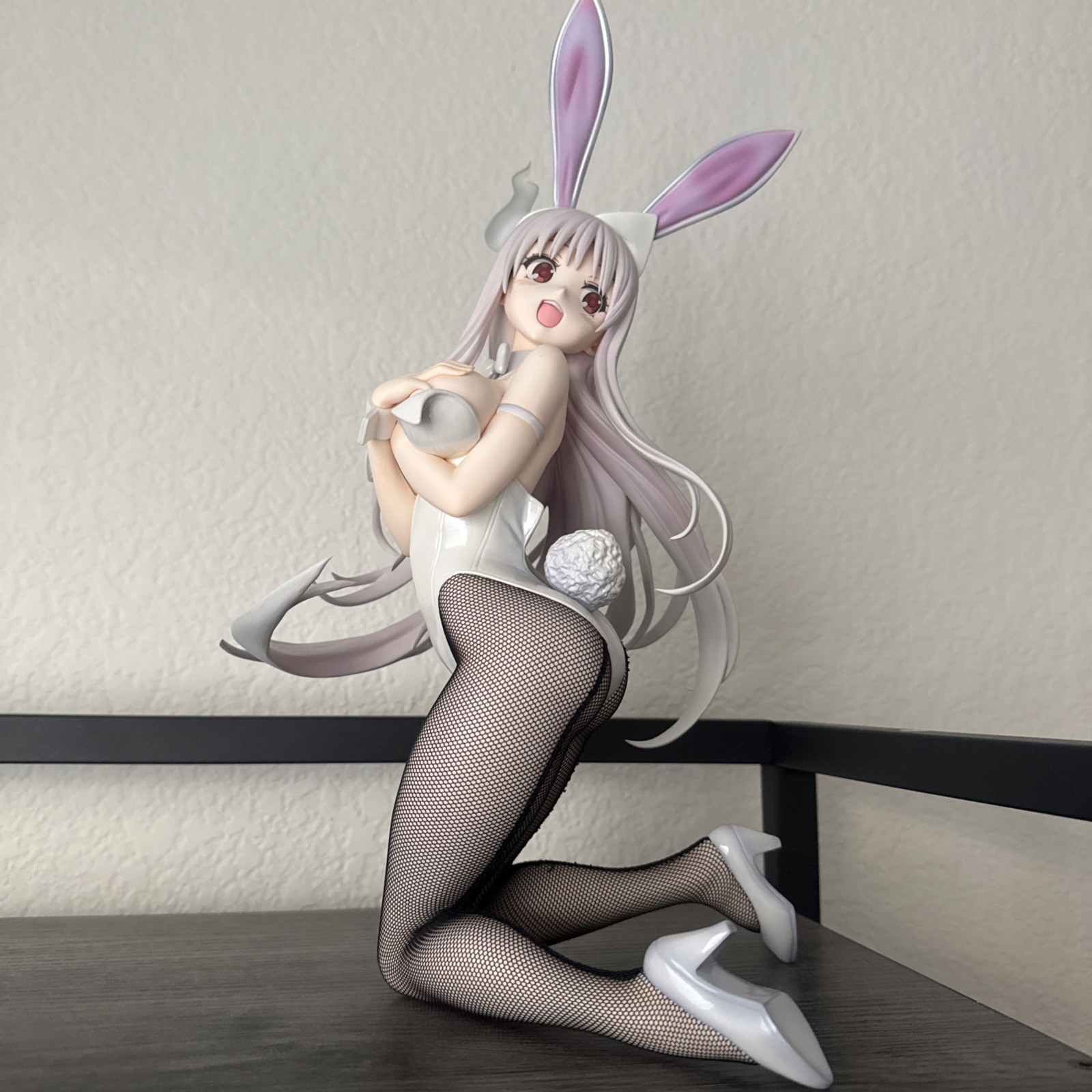 (NRFB) Yuuna and the Haunted Hot Springs Yunohana Bunny Ver 1/4 Figure FREEing