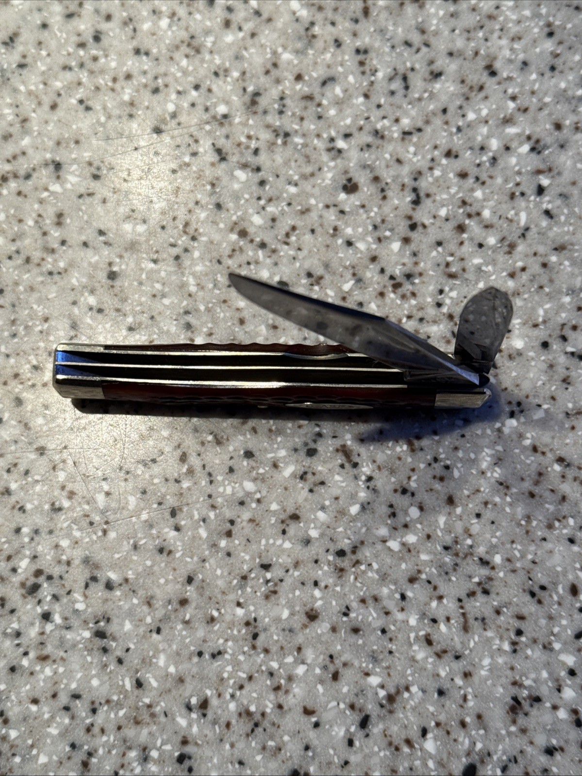 Vintage Case Knife 1940-1964 pretty Redbone jack knife 6292