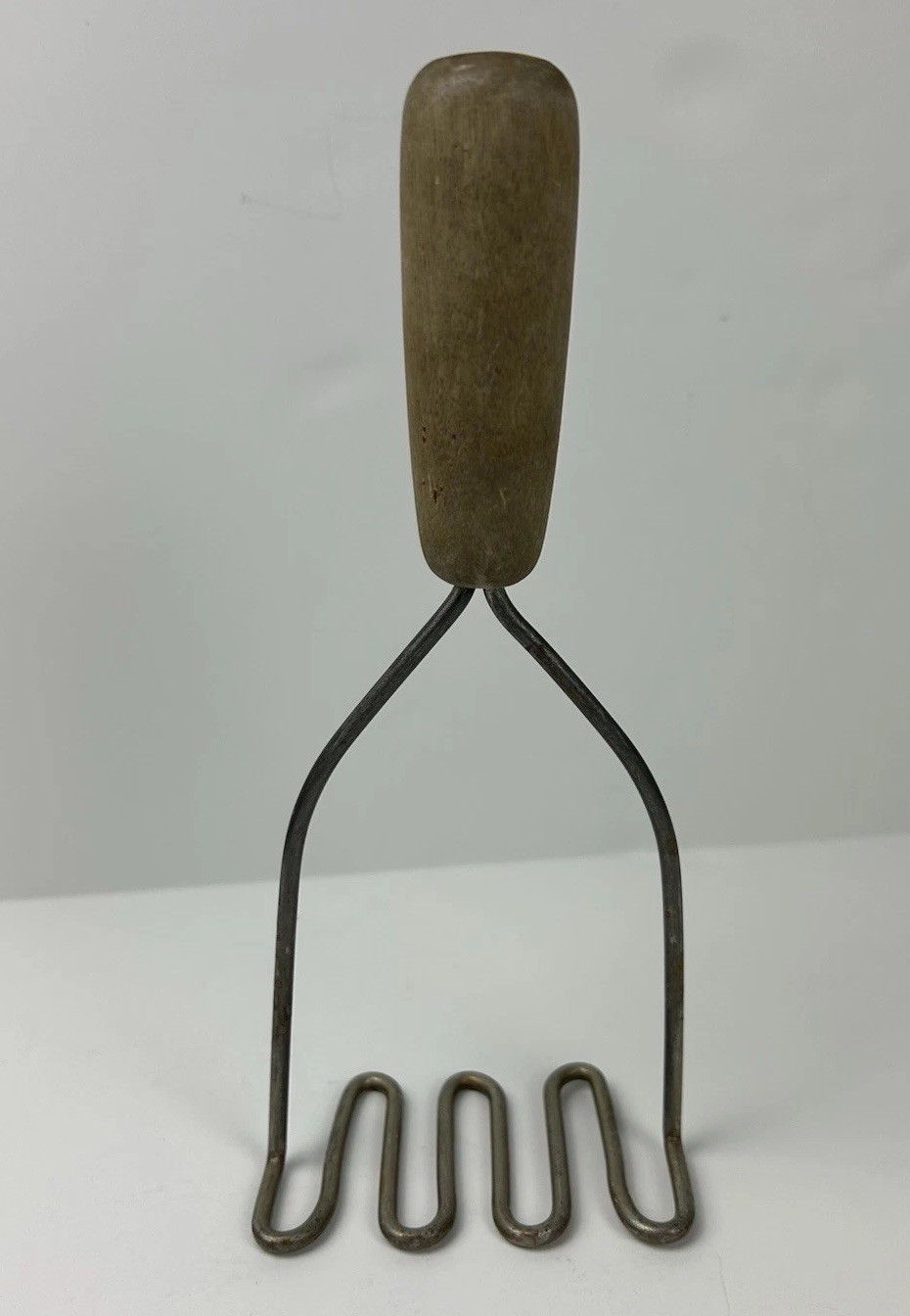 Vintage Wire Potato Masher Wood Handle Rustic Farmhouse Kitchen Utensil Tool