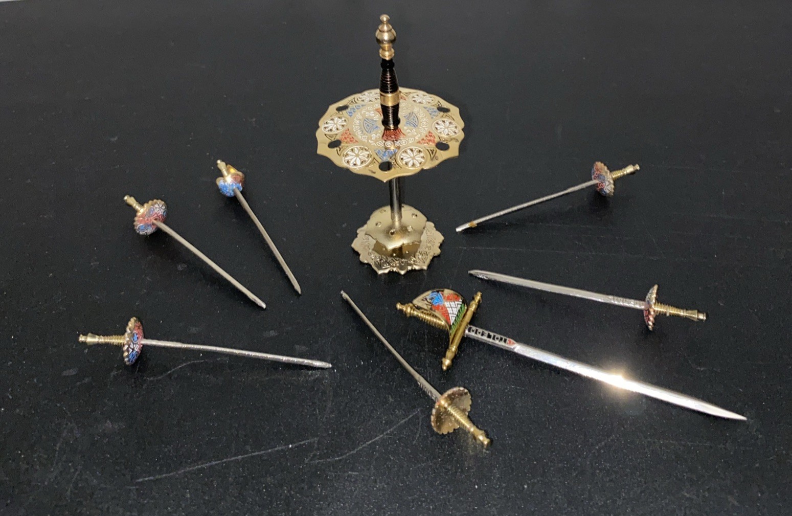Vtg  Toledo Spain Set Of  7 Mini Swords Cocktail Appetizer Skew Barware W/stand