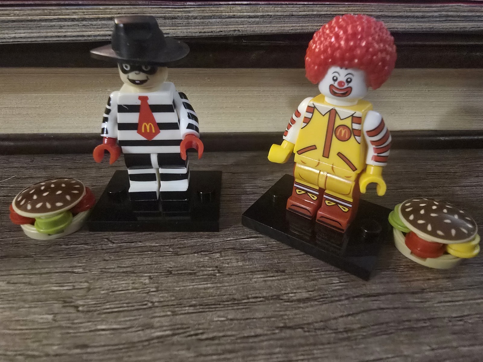 2x Figure Ronald McDonald Minifigure McDonald\'s Hamburgler Clown Lego