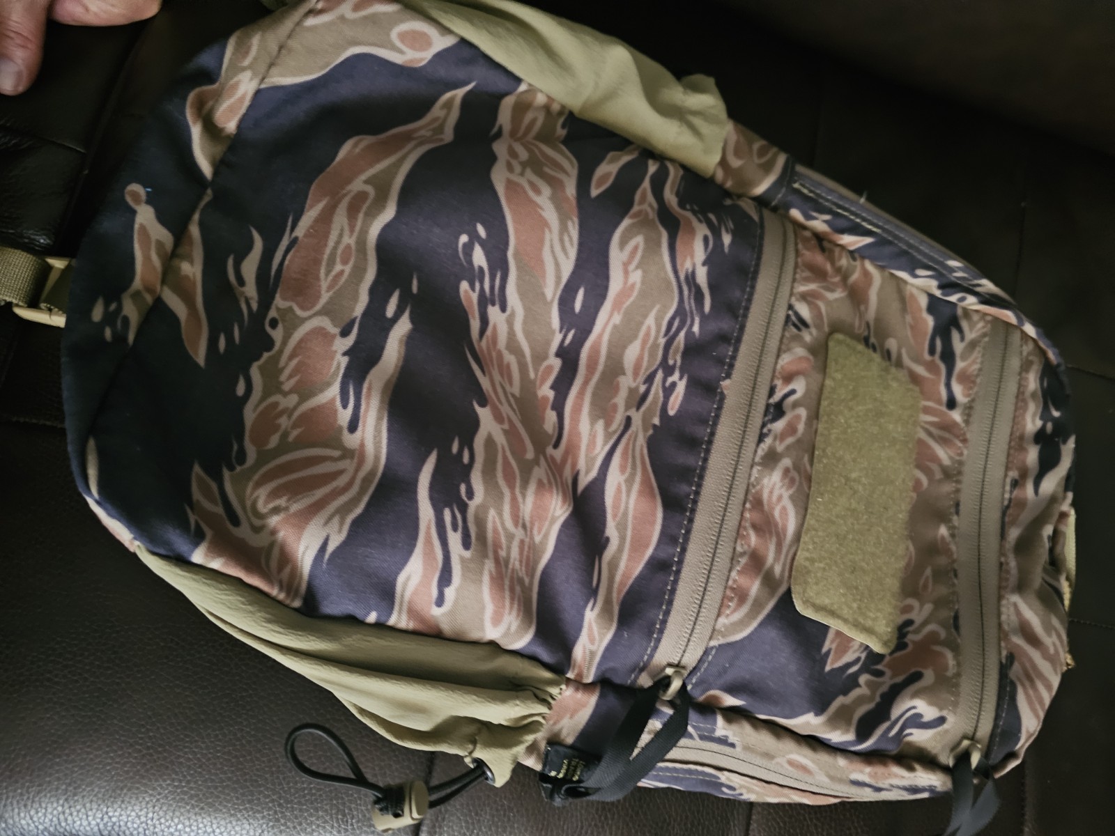 London Bridge Trading LBT-8005A Day Pack Tiger Stripe London Bridge Trading LBT-8005A Day Pack Tiger Stripe