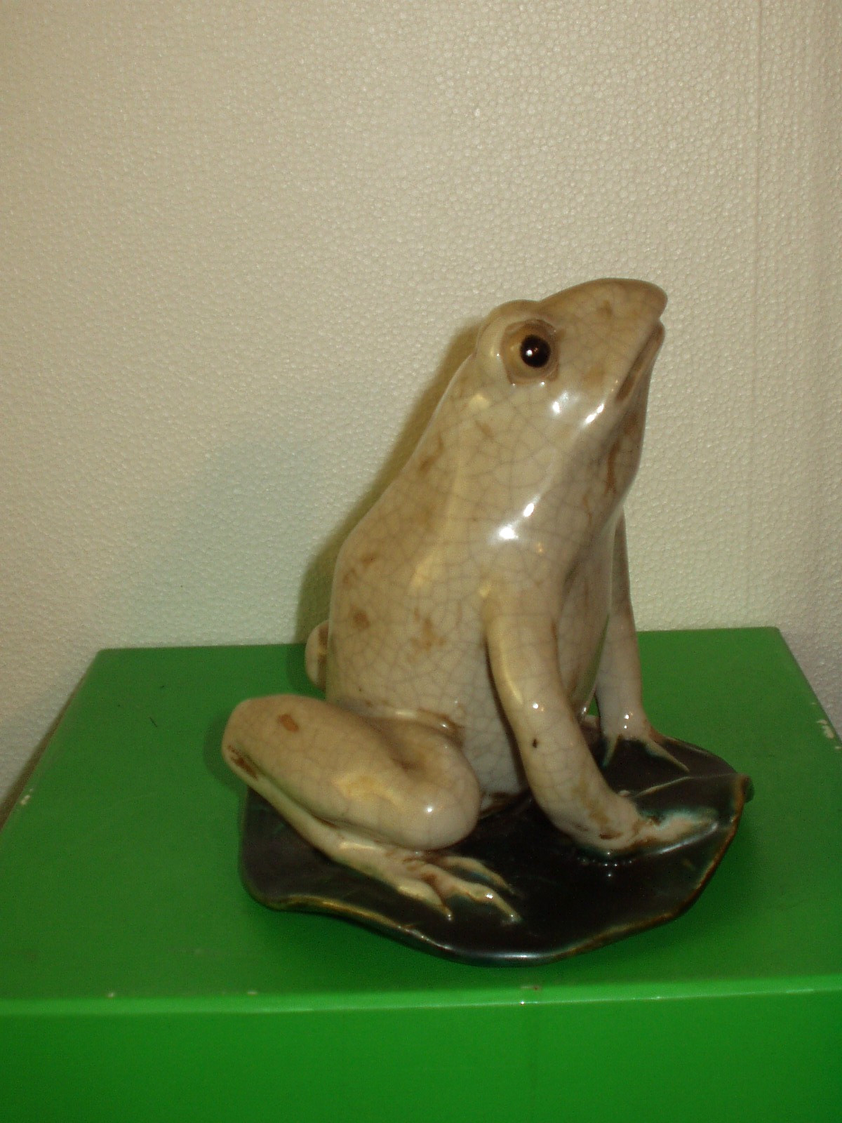 Large & Heavy Frog Toad Pottery Ceramic Garden - Intentional Crackle -  7