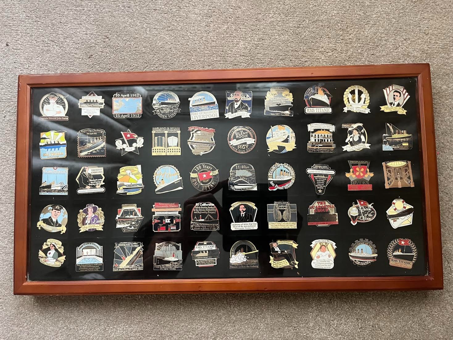 Danbury Mint White Star Line The Titanic 1912 2012 Centenary Badge Collection