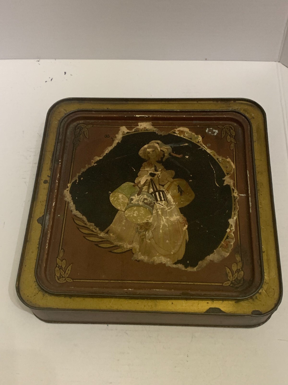 Vintage Tindeco Art Deco Chocolates 1 Pound Candy Tin Lady Graphics
