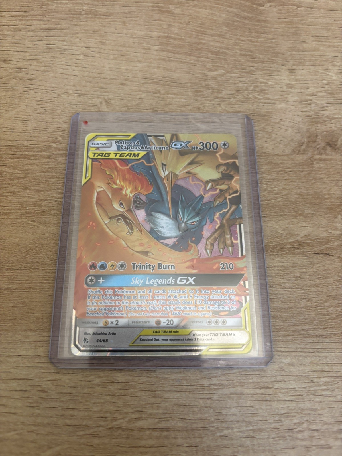Pokémon TCG Moltres & Zapdos & Articuno GX 44/68 Hidden Fates Holo Ultra Rare(R)