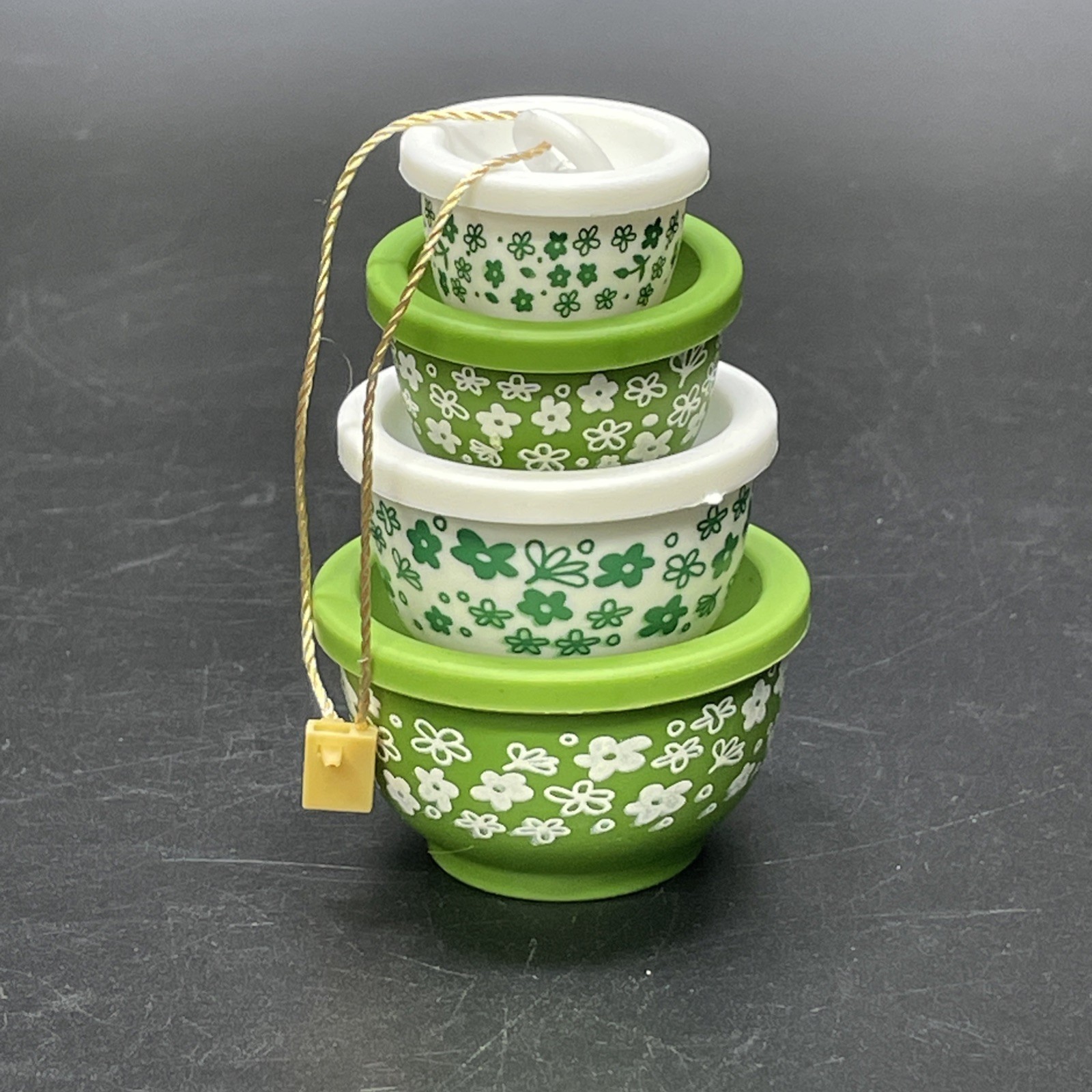 VTG Pyrex Inspired Xmas Ornament Plastic Mixing Bowls Spring Blossom/Crazy Daisy