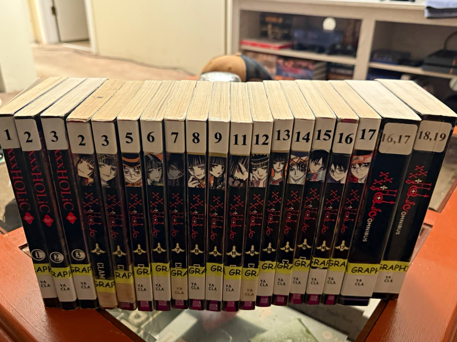 Complete xXxHolic Manga set, includes vol 1-19 and Rei vol 1-3 Complete xXxHolic Manga set, includes vol 1-19 and Rei vol 1-3