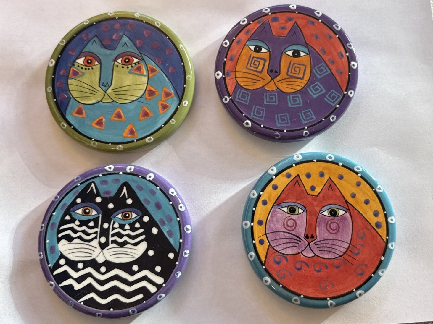 4 Vintage LAUREL BURCH Fantastic Feline Cat Face Coasters w/ Metal Stand Ganz 4 Vintage LAUREL BURCH Fantastic Feline Cat Face Coasters w/ Metal Stand Ganz