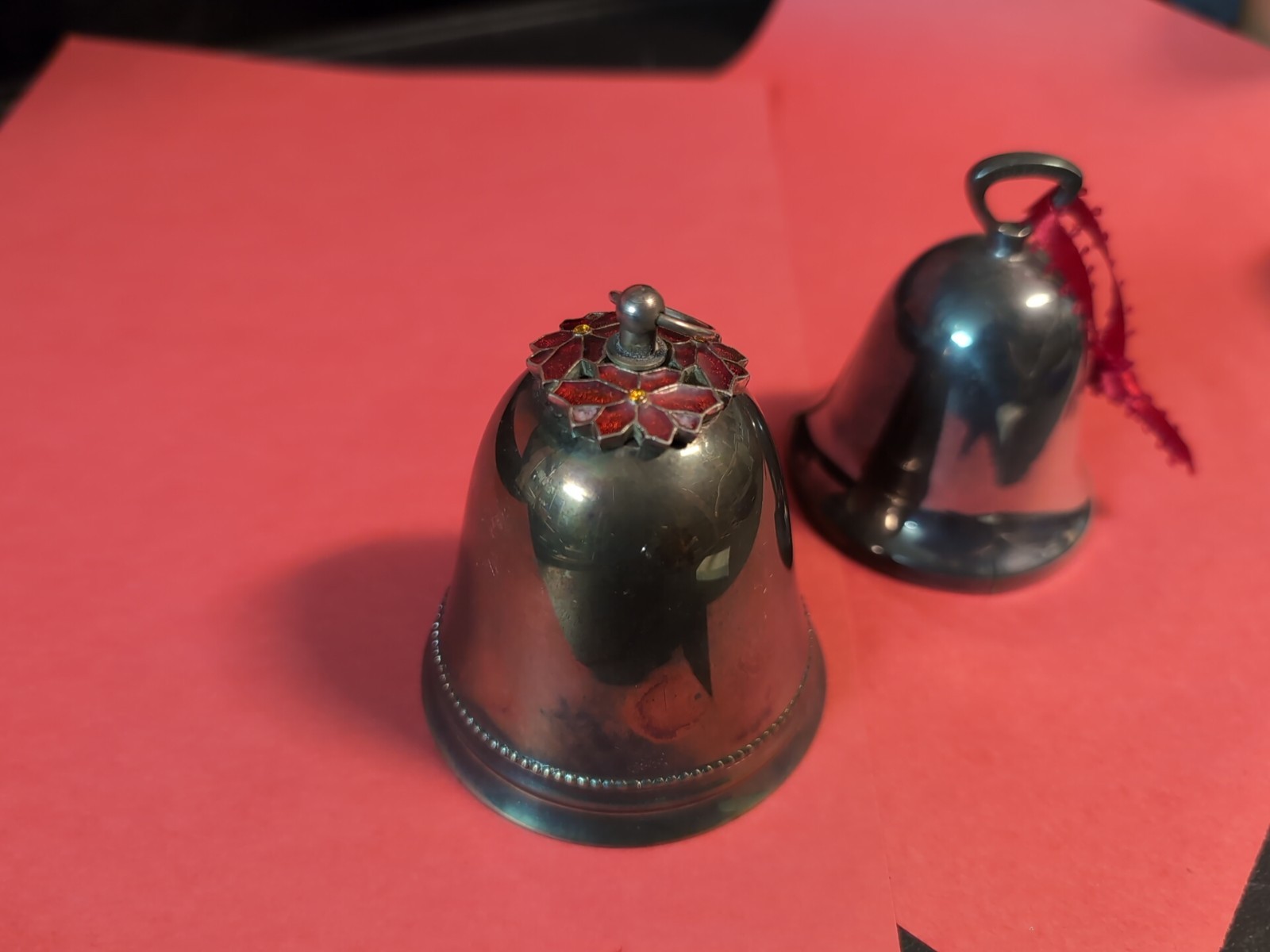 1973 WALLACE SILVERSMITH / Reed Barton Silver plated Bells Lot Red Poinsettia 3\ 1973 WALLACE SILVERSMITH / Reed Barton Silver plated Bells Lot Red Poinsettia 3\