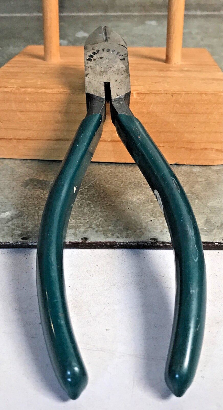 Vintage 6 1/4” Wire Cutters Green Insulated Handles Marked Drop Forged 3/4\