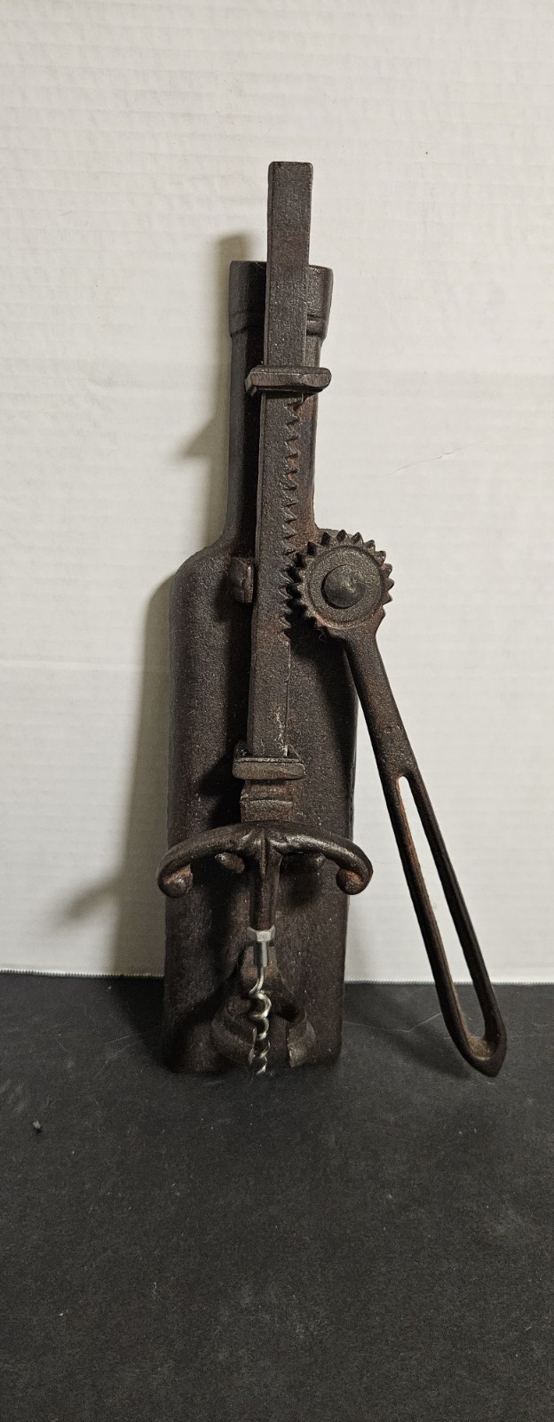 Antique/VTG Cast Iron Wall Mounted Wine Bottle Opener Excellent Condition Antique/VTG Cast Iron Wall Mounted Wine Bottle Opener Excellent Condition