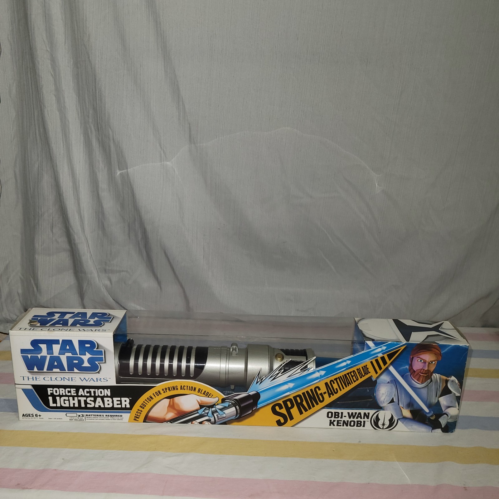 RARE STAR WARS COLLECTION OBI-WAN KENOBI FORCE ACTION LIGHTSABER BRAND NEW