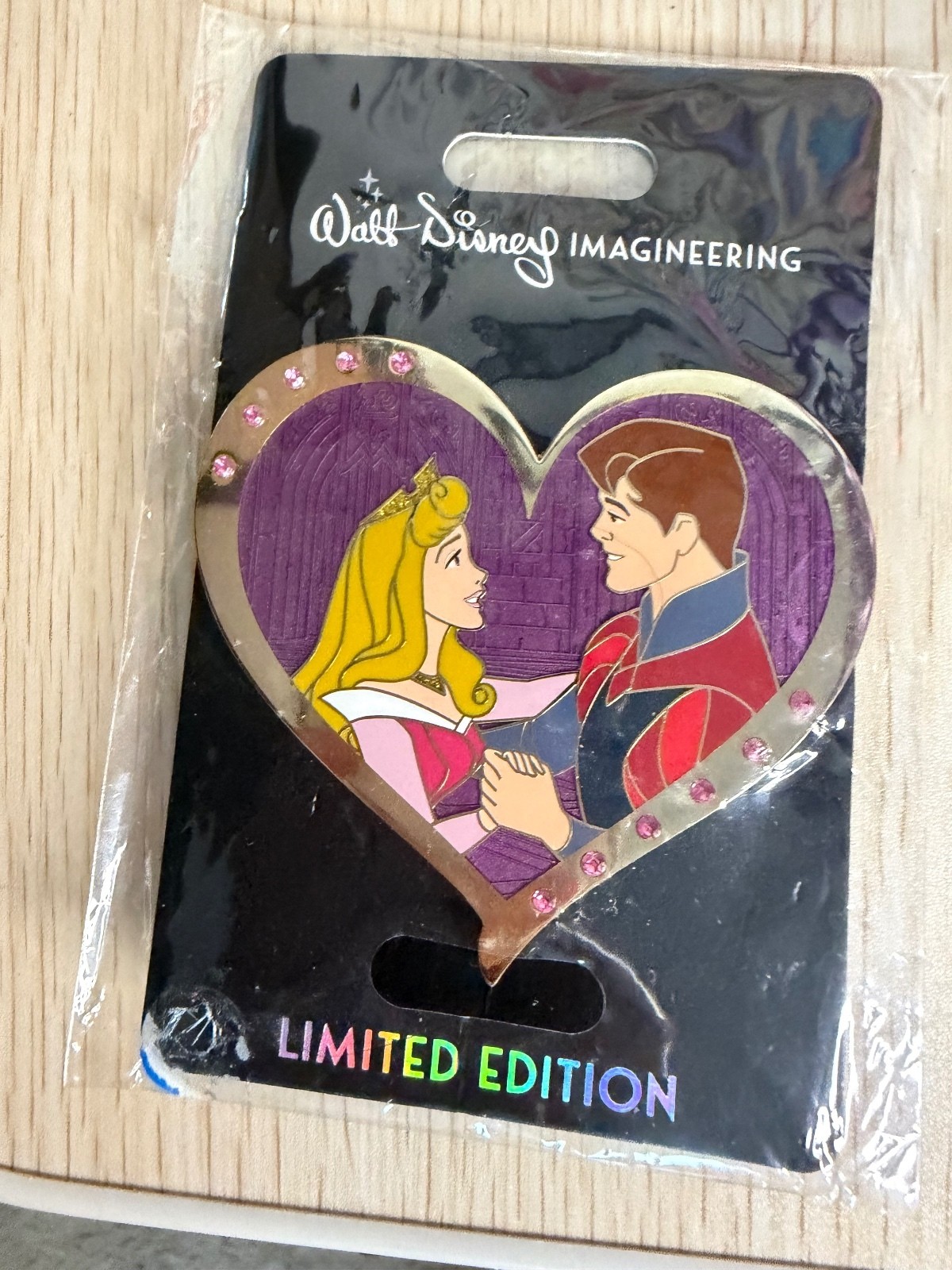 Disney Pin WDI MOG - Valentine\'s Day Gem Hearts Aurora & Prince Phillip LE300 Disney Pin WDI MOG - Valentine\'s Day Gem Hearts Aurora & Prince Phillip LE300