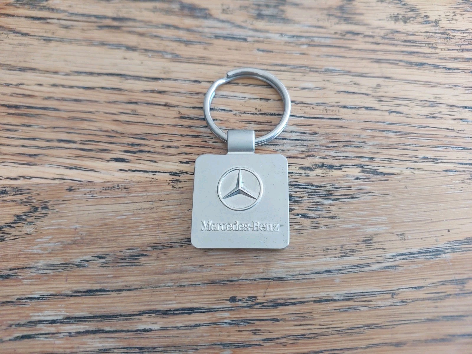 Mercedes Benz Peter Warren Australian Vintage Car Dealership Keyring Badge