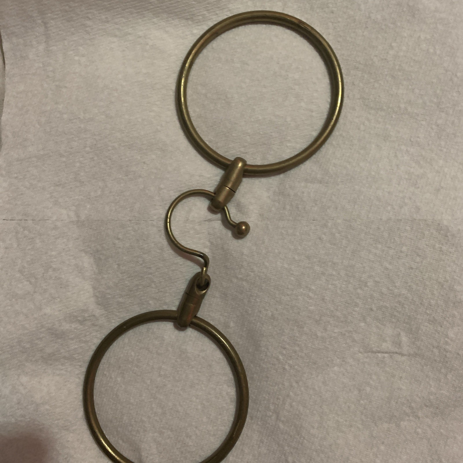 Antique Style Brass Jailer’s Key Ring Large Double Loop Swivel Keychain