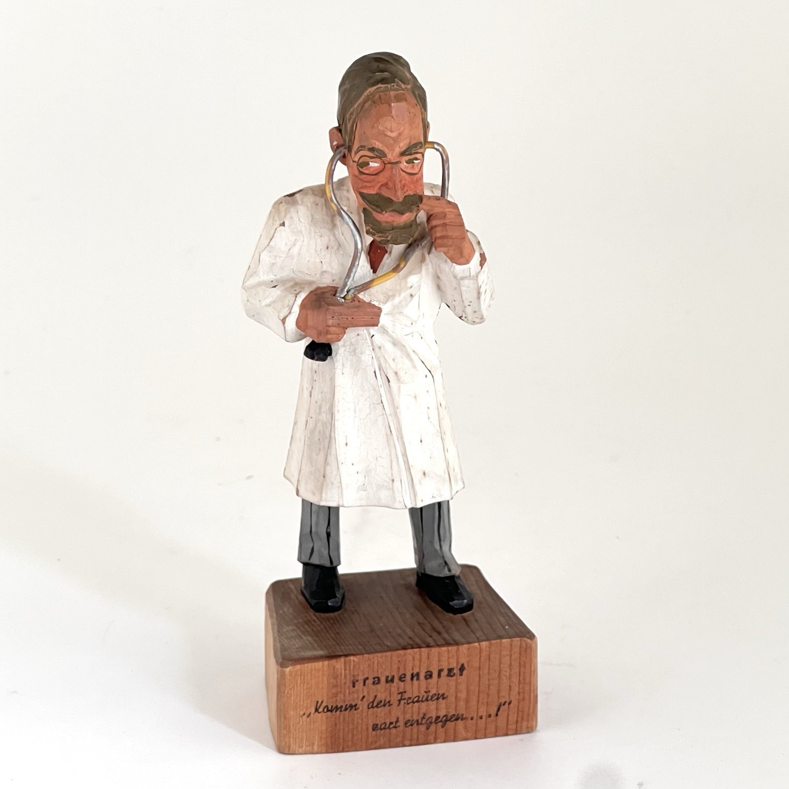 VTG 1950s Jaschke Pretzl Carved Wood Doctor OBGYN Figure Germany 5.5” VTG 1950s Jaschke Pretzl Carved Wood Doctor OBGYN Figure Germany 5.5”