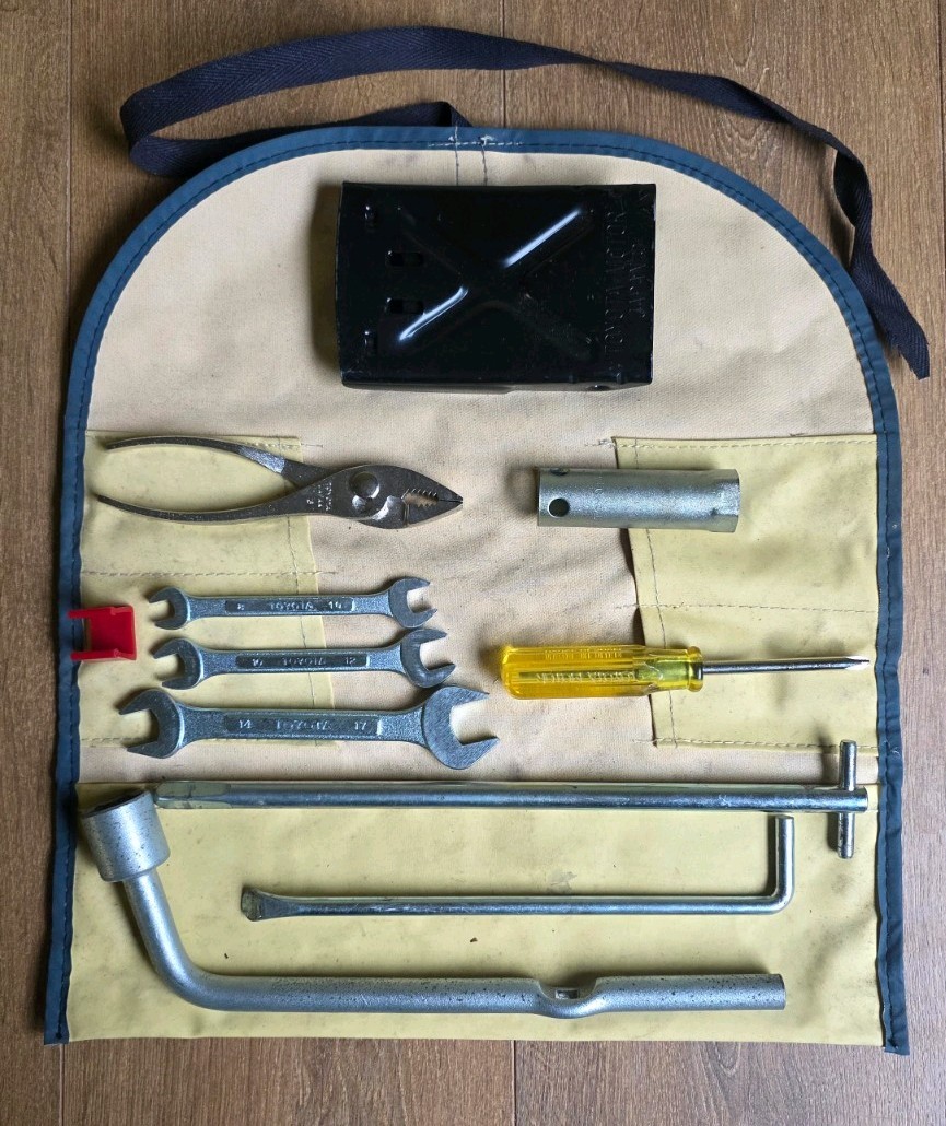 Genuine Toyota OEM Vintage Emergency Tool Kit Complete & Original Made in Japan 