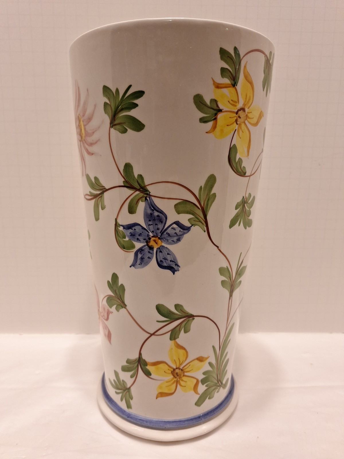 Gump\'s Vase Floral Made In Italy Retired Writing At Bottom Rare Read Desc Pics