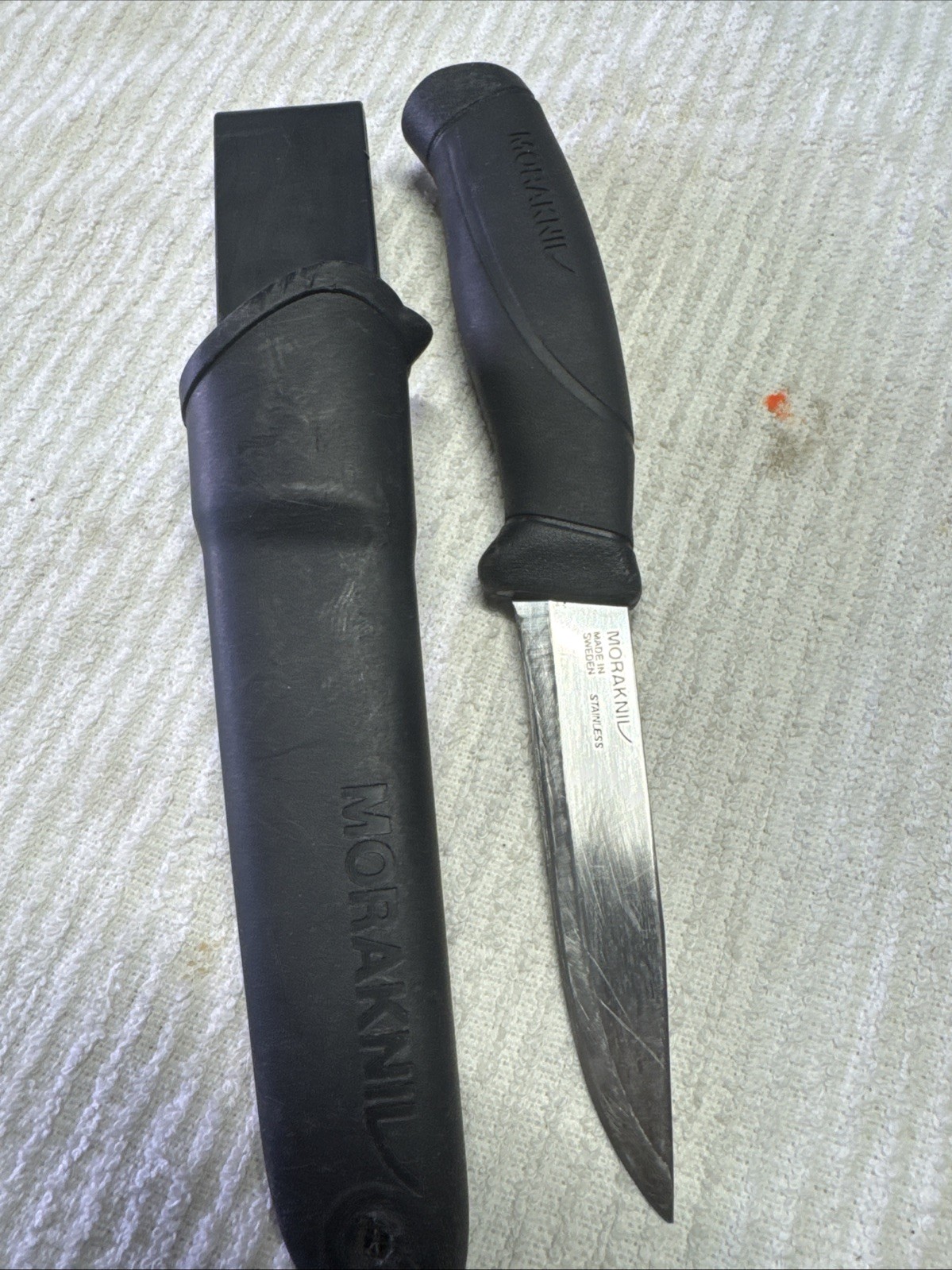 Morakniv Companion Stainless Steel Black Handle Morakniv Companion Stainless Steel Black Handle