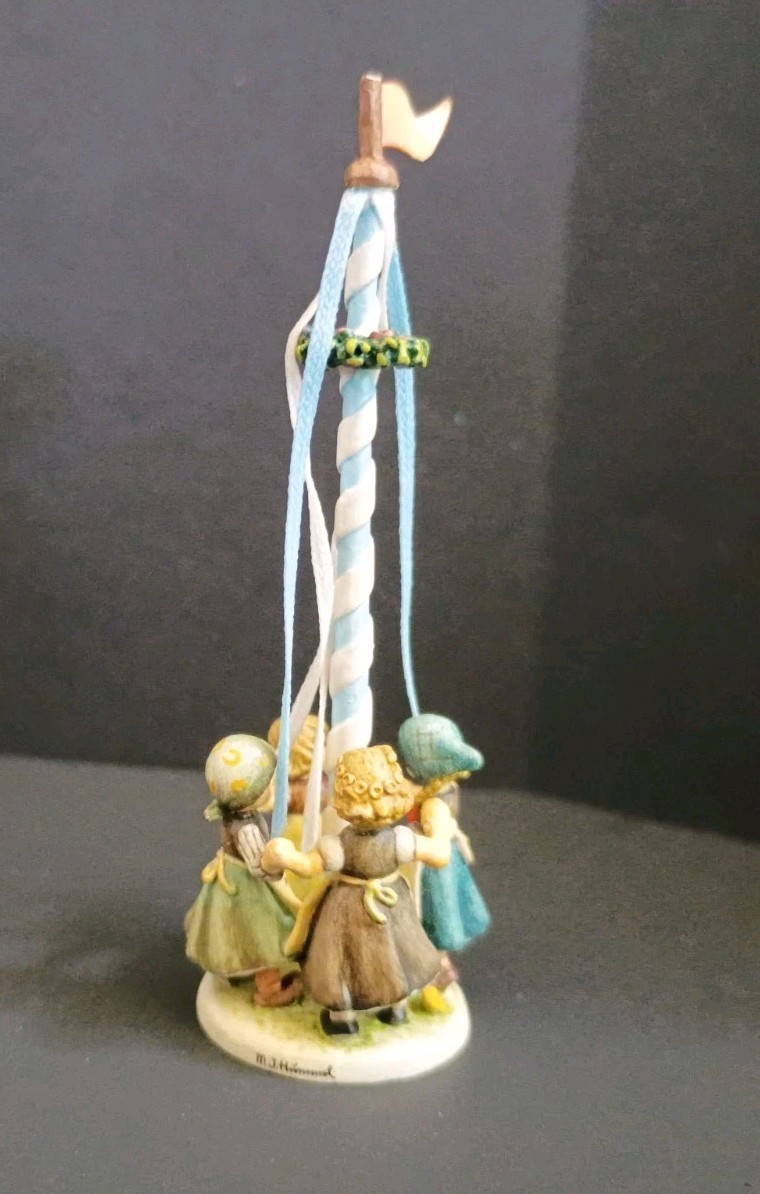 Olszewski Goebel Hummel Miniature Figurine Ring Around the Rosie May Pole #286-P Olszewski Goebel Hummel Miniature Figurine Ring Around the Rosie May Pole #286-P