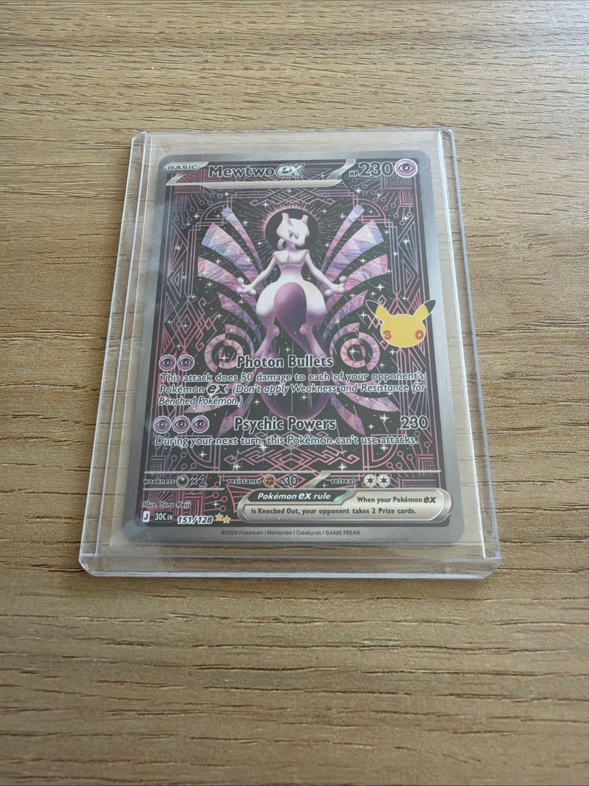 Pokémon TCG Mewtwo Ex 151/128 30th Celebration IAR. Mint Condition Card