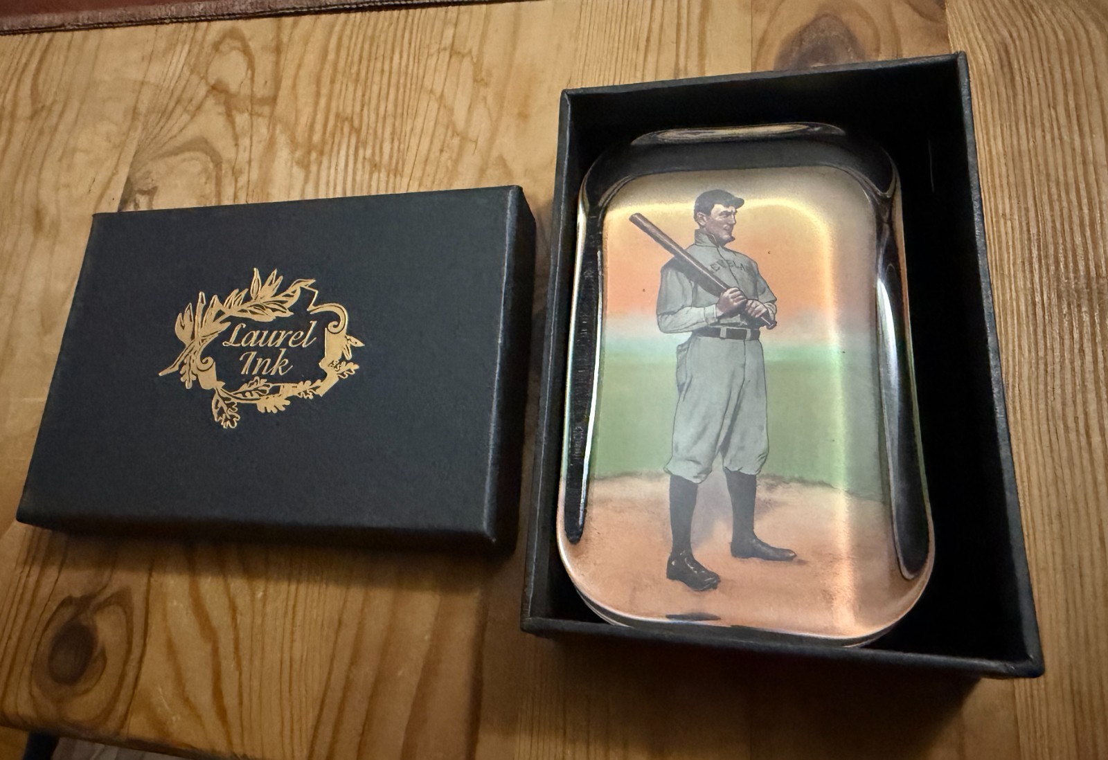 Collectible Vintage LAUREL INK HOF Nap Lajoie Cleveland Naps Crystal Paperweight