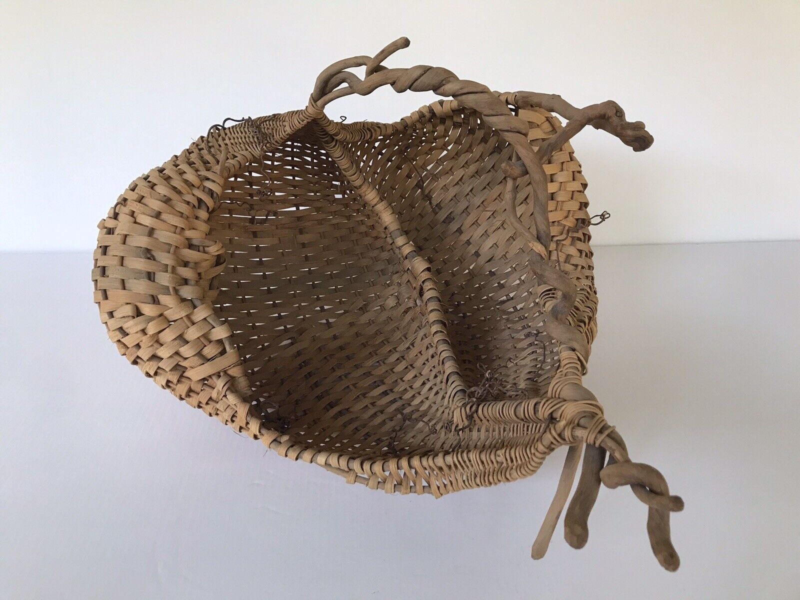 Vintage Hand Woven Buttocks Basket With Handle, Jeanne Drevas, Artist