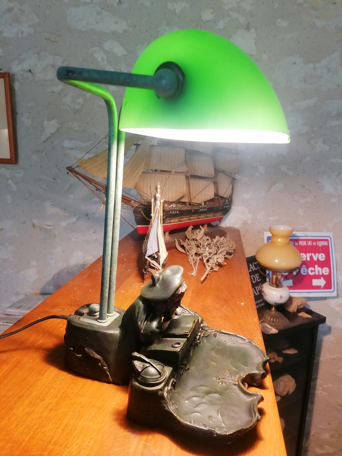Exceptional Antique French Bankers Lamp 20th Century 2,7kg Schoolboy Rare Exceptional Antique French Bankers Lamp 20th Century 2,7kg Schoolboy Rare