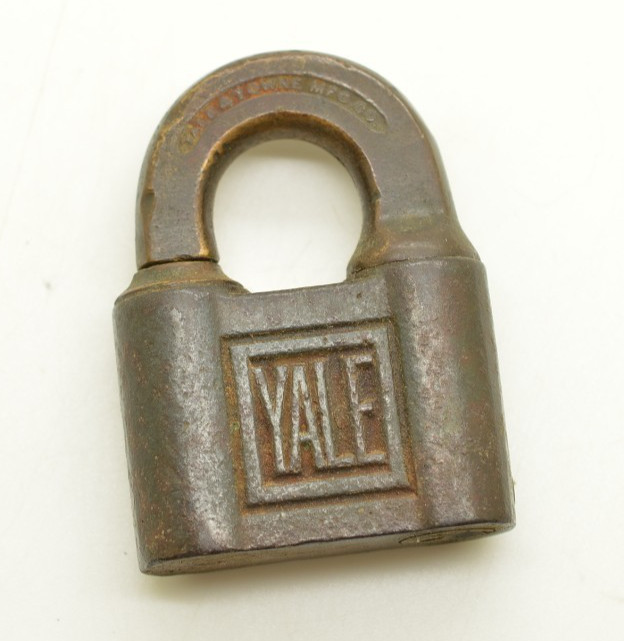 Antique YALE & TOWNE BRASS STEEL PUSH PADLOCK Clover No Key Locked AS-IS