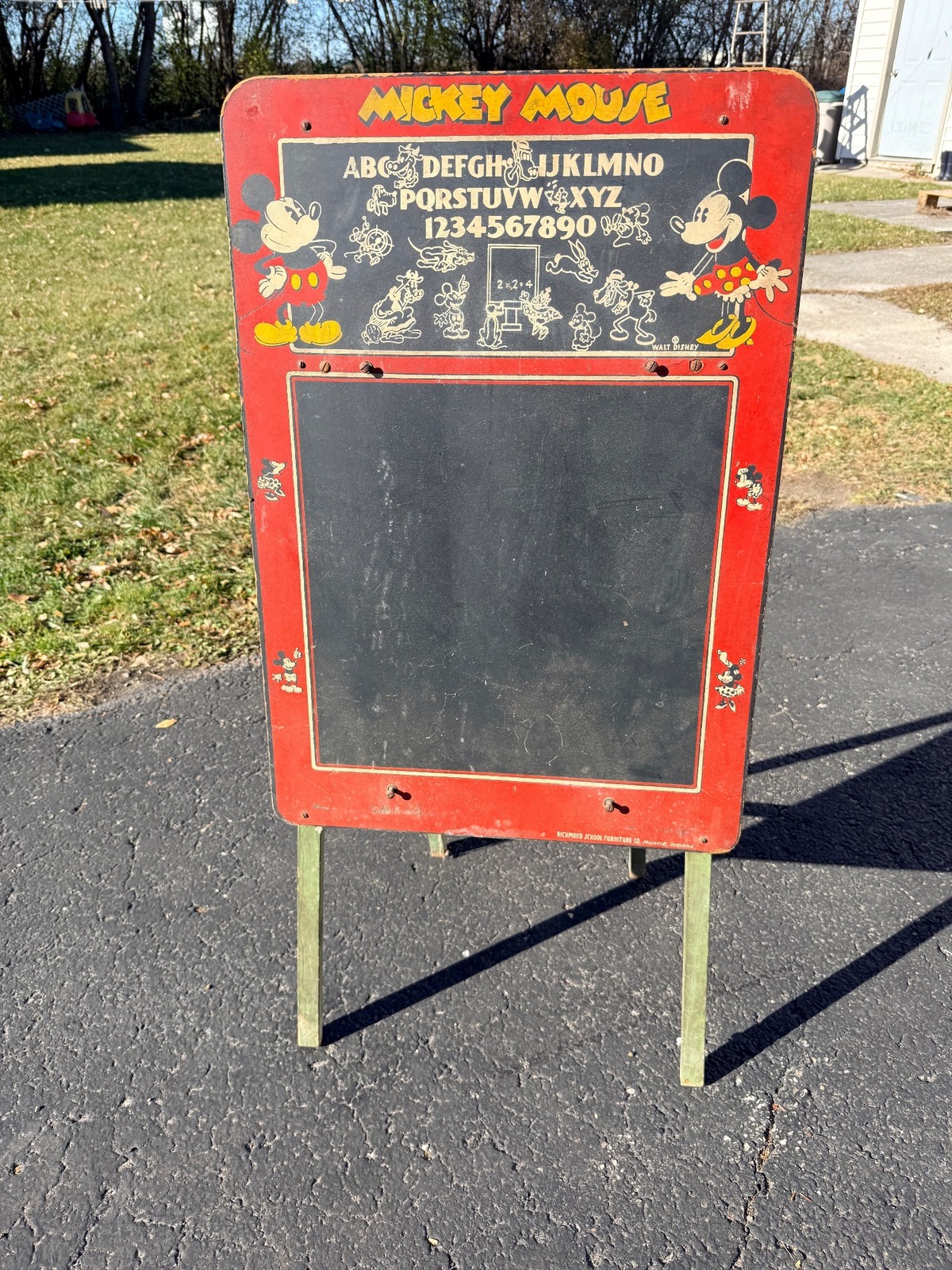 VINTAGE RARE 1930's LARGE WALT DISNEY CHILDRENS MICKEY MOUSE CHALK BOARD /EASEL