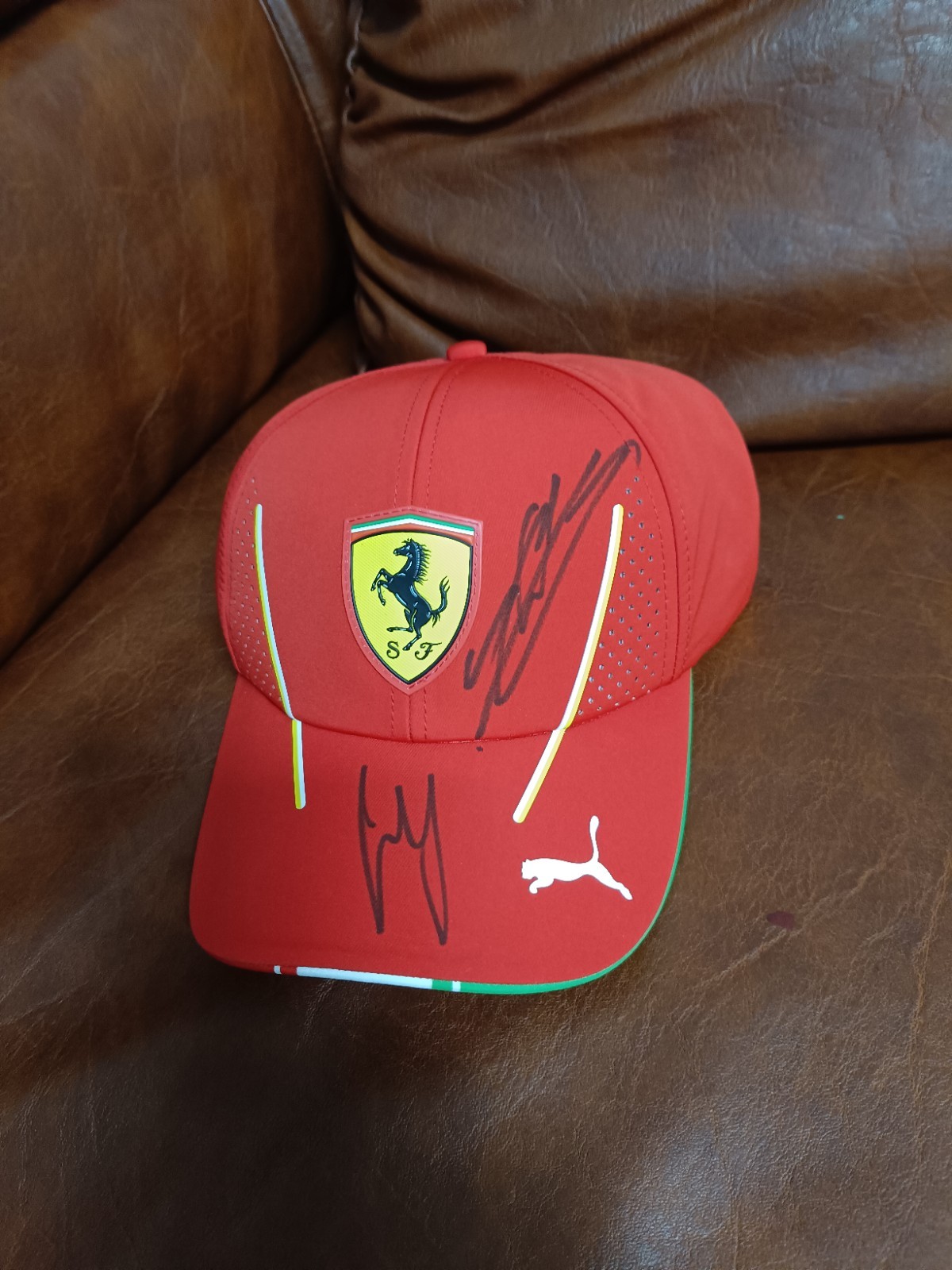 Scuderia Ferrari Capellino - Official Product, Autographed Scuderia Ferrari Capellino - Official Product, Autographed