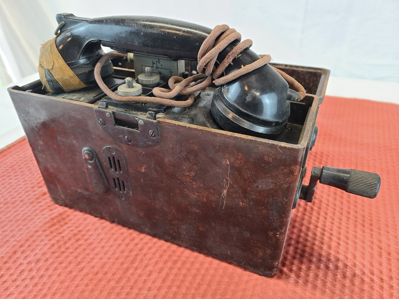 Vtg German WW2 Bakelite Field Tel. FF33 HandCrank Military Phone W Battle Repair