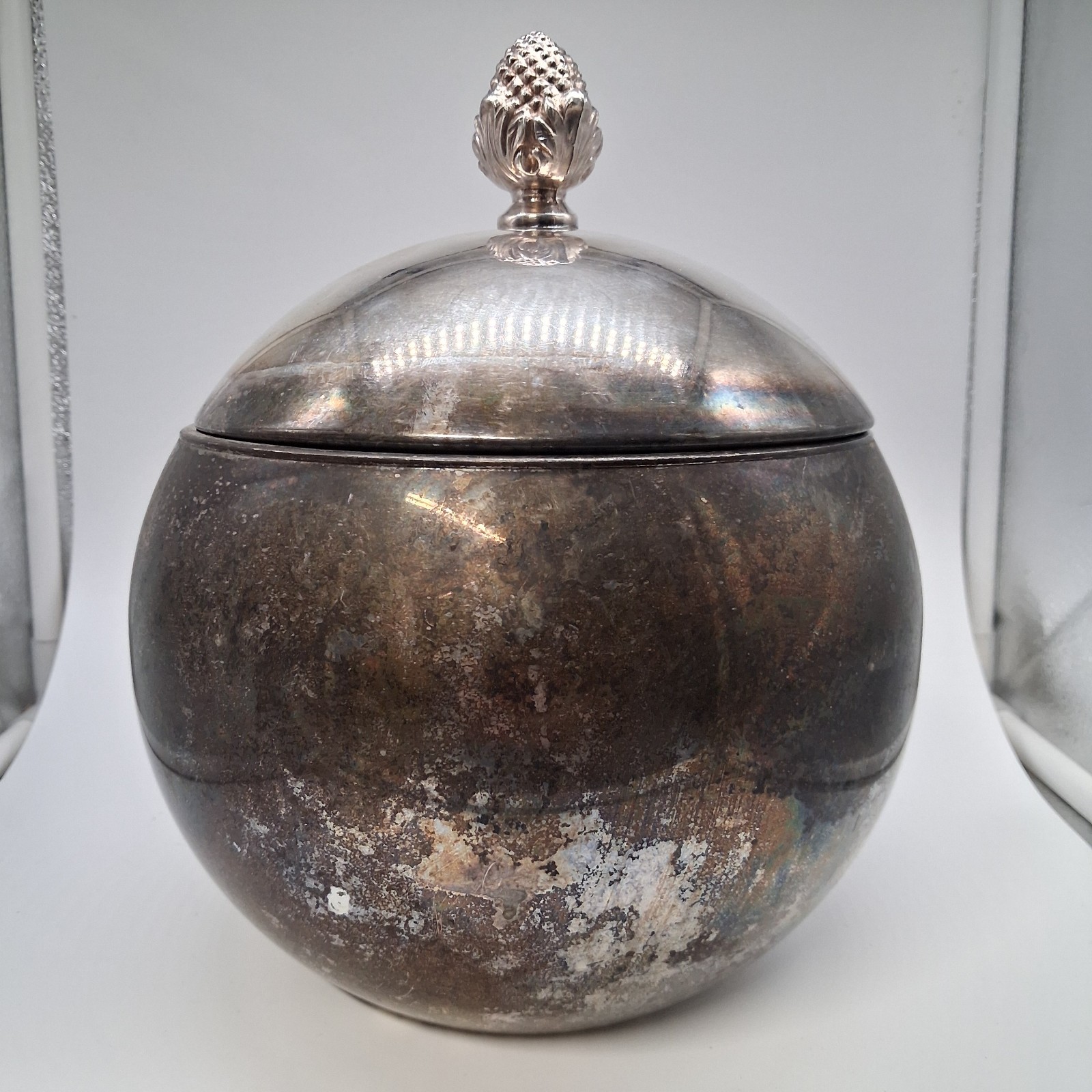 Vintage Sheridan Silver on Copper Covered Serving Bowl Acorn Finial 8 Vintage Sheridan Silver on Copper Covered Serving Bowl Acorn Finial 8