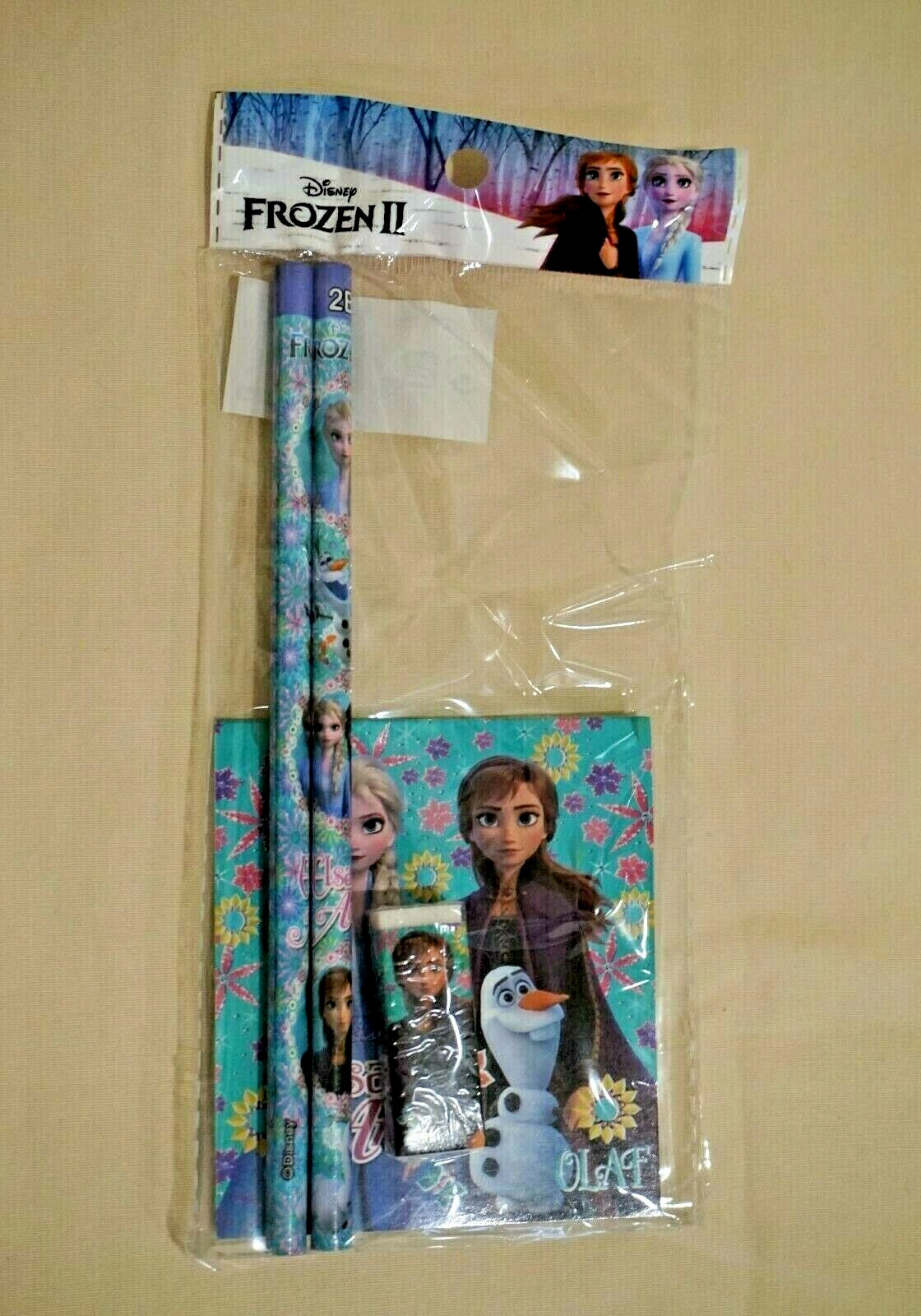 New Disney Japan Frozen 2 Elegant Ice Stationery Set Memo/Pencil/Eraser New Disney Japan Frozen 2 Elegant Ice Stationery Set Memo/Pencil/Eraser