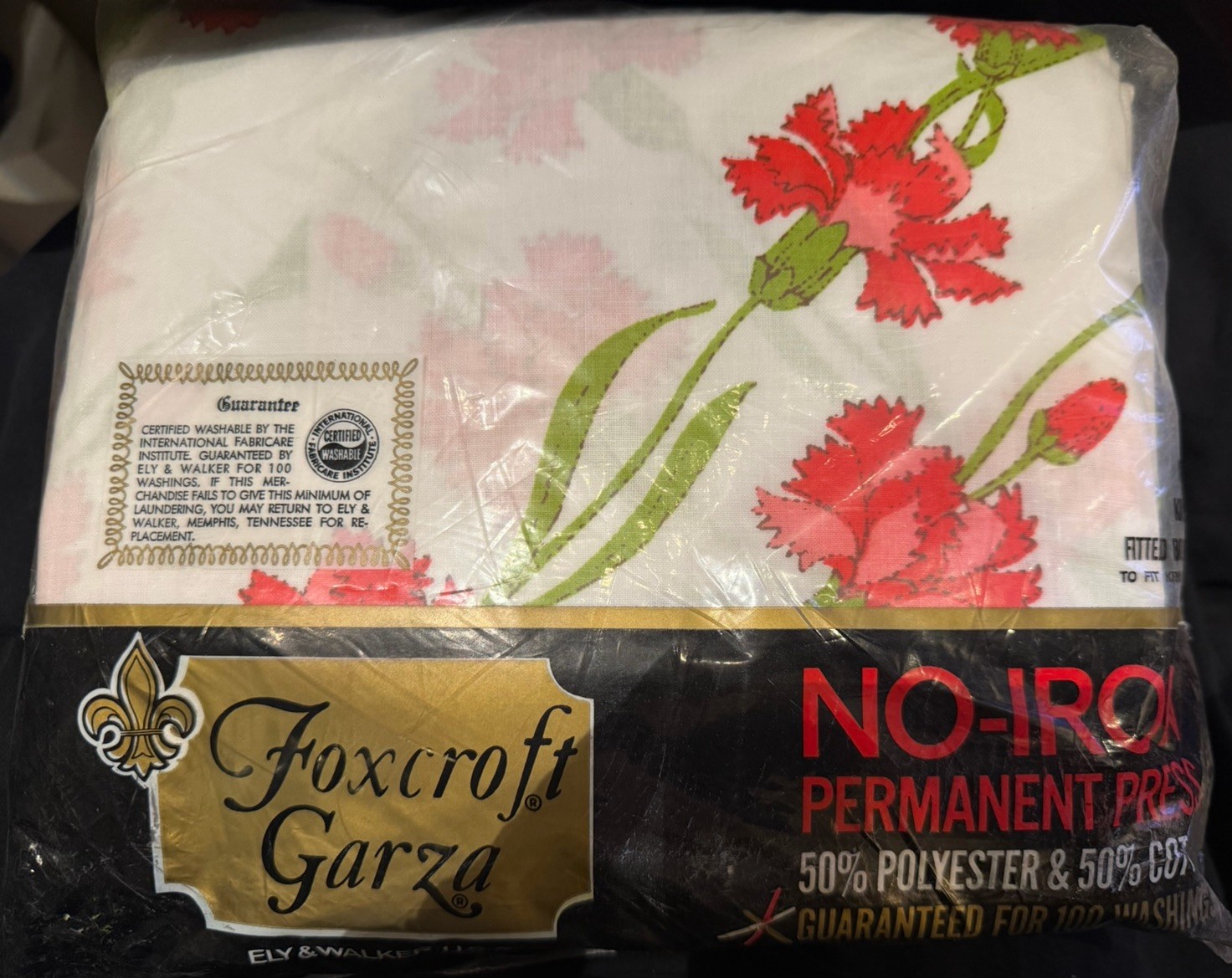1970s Vintage Foxcroft Garza King Fitted Sheet NOS Floral CAROUSEL New 1970s Vintage Foxcroft Garza King Fitted Sheet NOS Floral CAROUSEL New